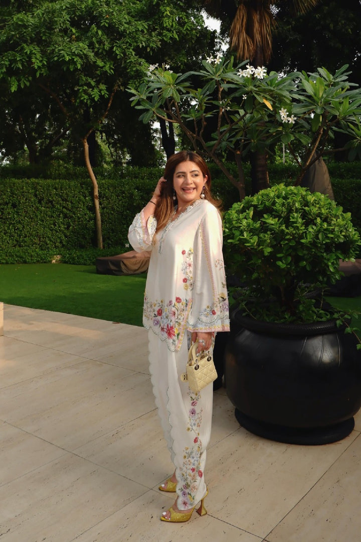 Meghna Pahwa In Fleur Ivory Dhoti Set