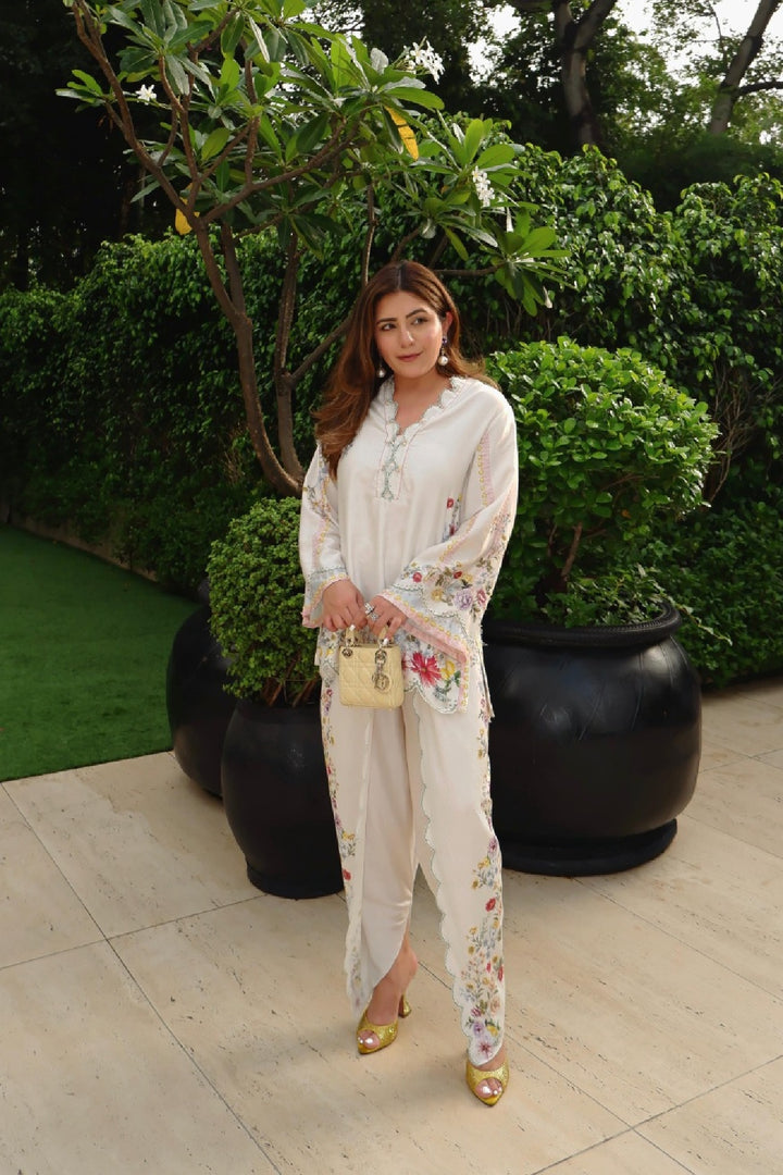 Meghna Pahwa In Fleur Ivory Dhoti Set