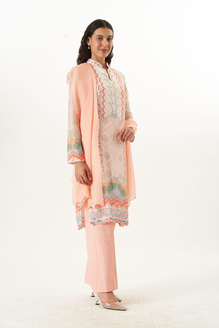 Edge of Bloom Straight Kurta Set
