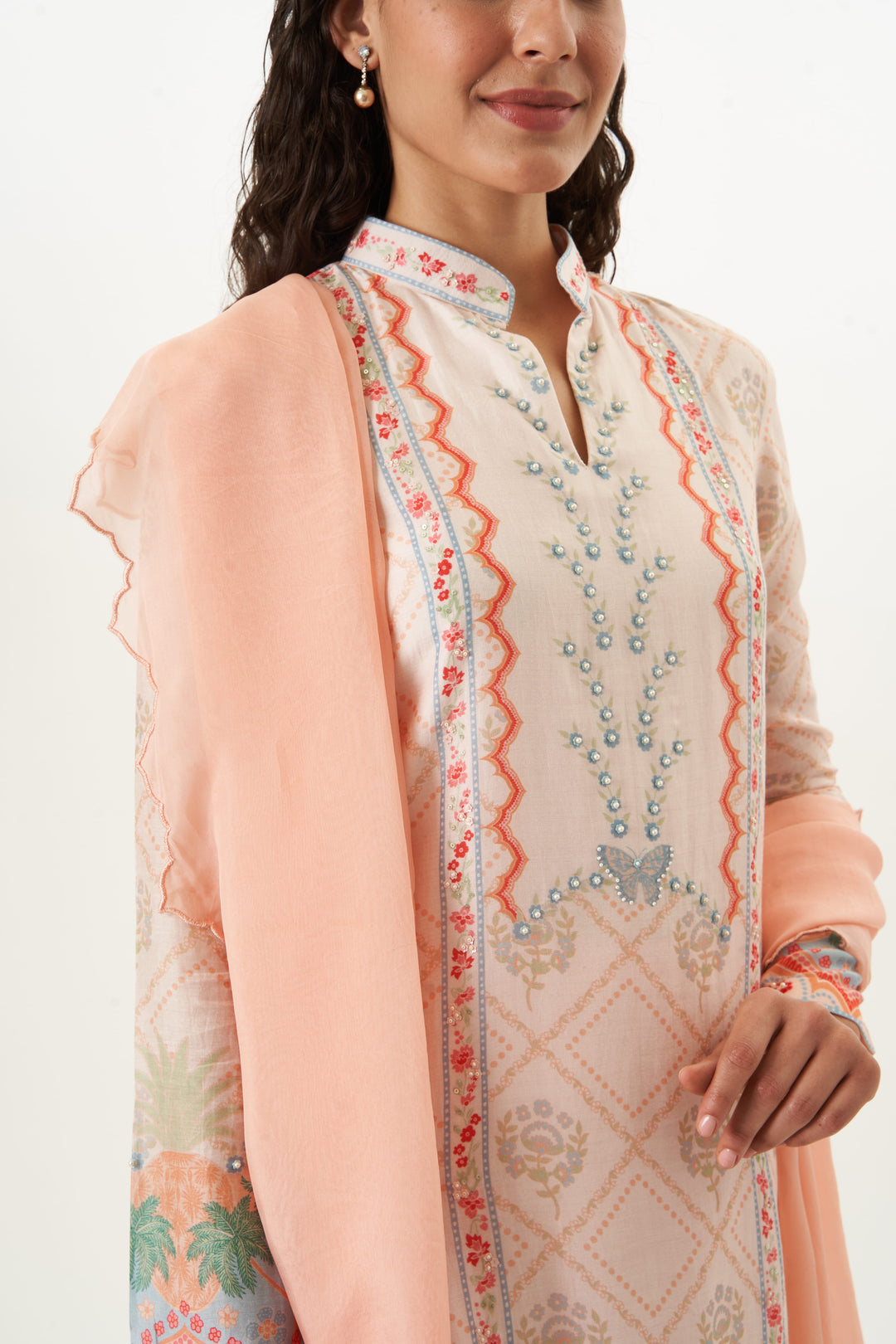 Edge of Bloom Straight Kurta Set