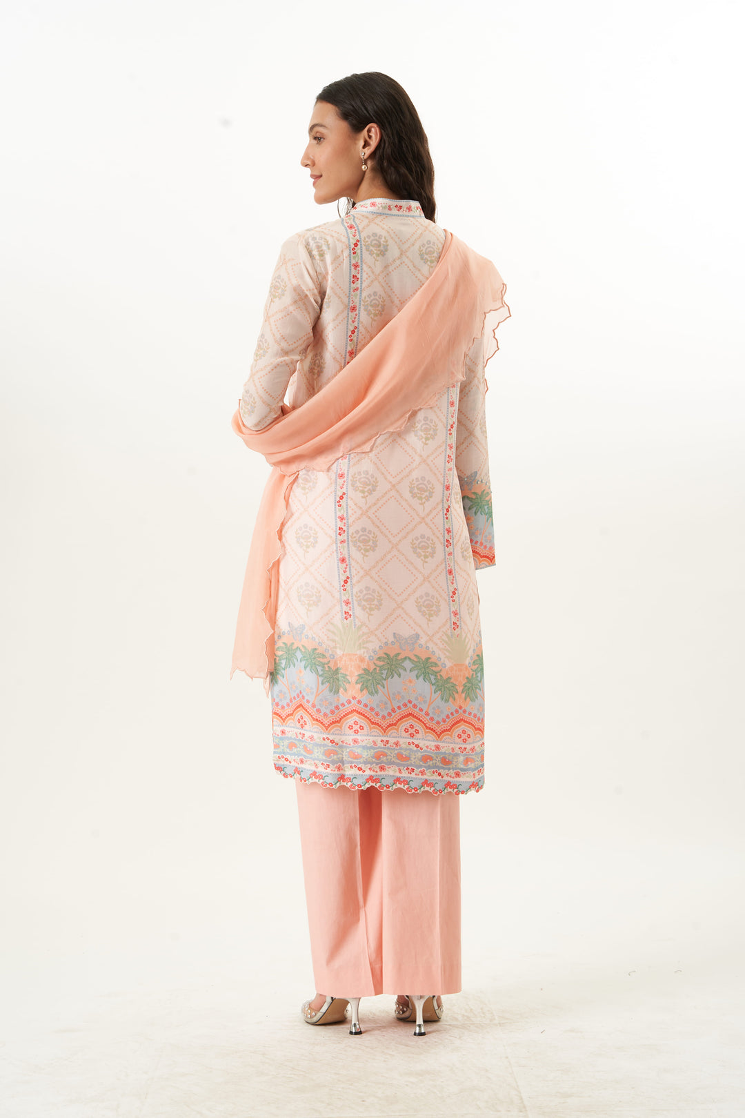 Edge of Bloom Straight Kurta Set